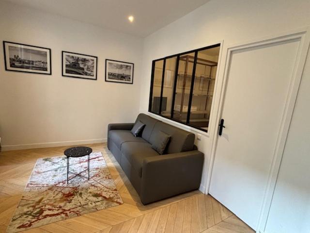 Appartement Contemporain Republique - Temple Париж Екстериор снимка
